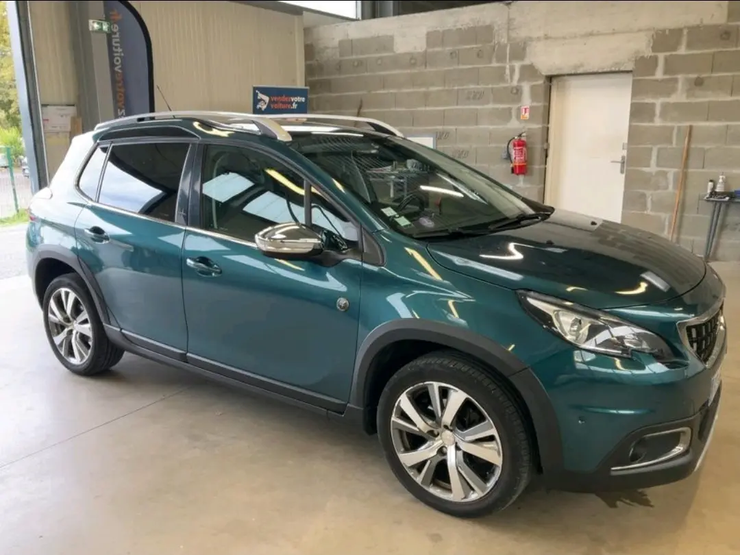Peugeot 2008 1.2 PureTech Crossway EAT6 4