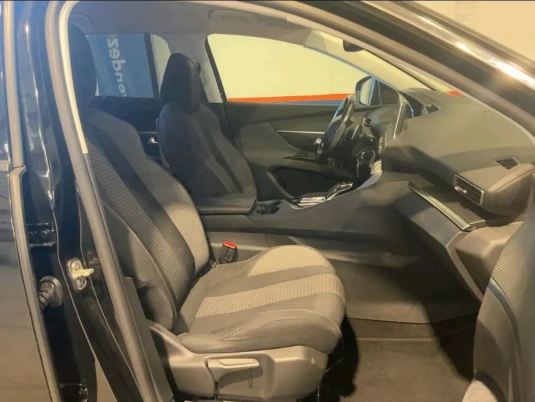 Peugeot 5008 BlueHDI 120 EAT6 Active Business.Pack 9