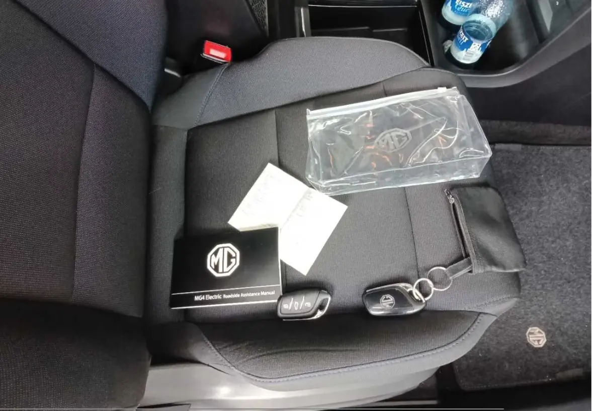 MG MG4 51 kWh Standard 6