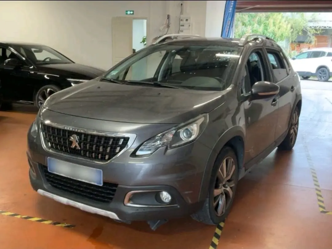 Peugeot 2008 1.2 PureTech Crossway EAT6 1