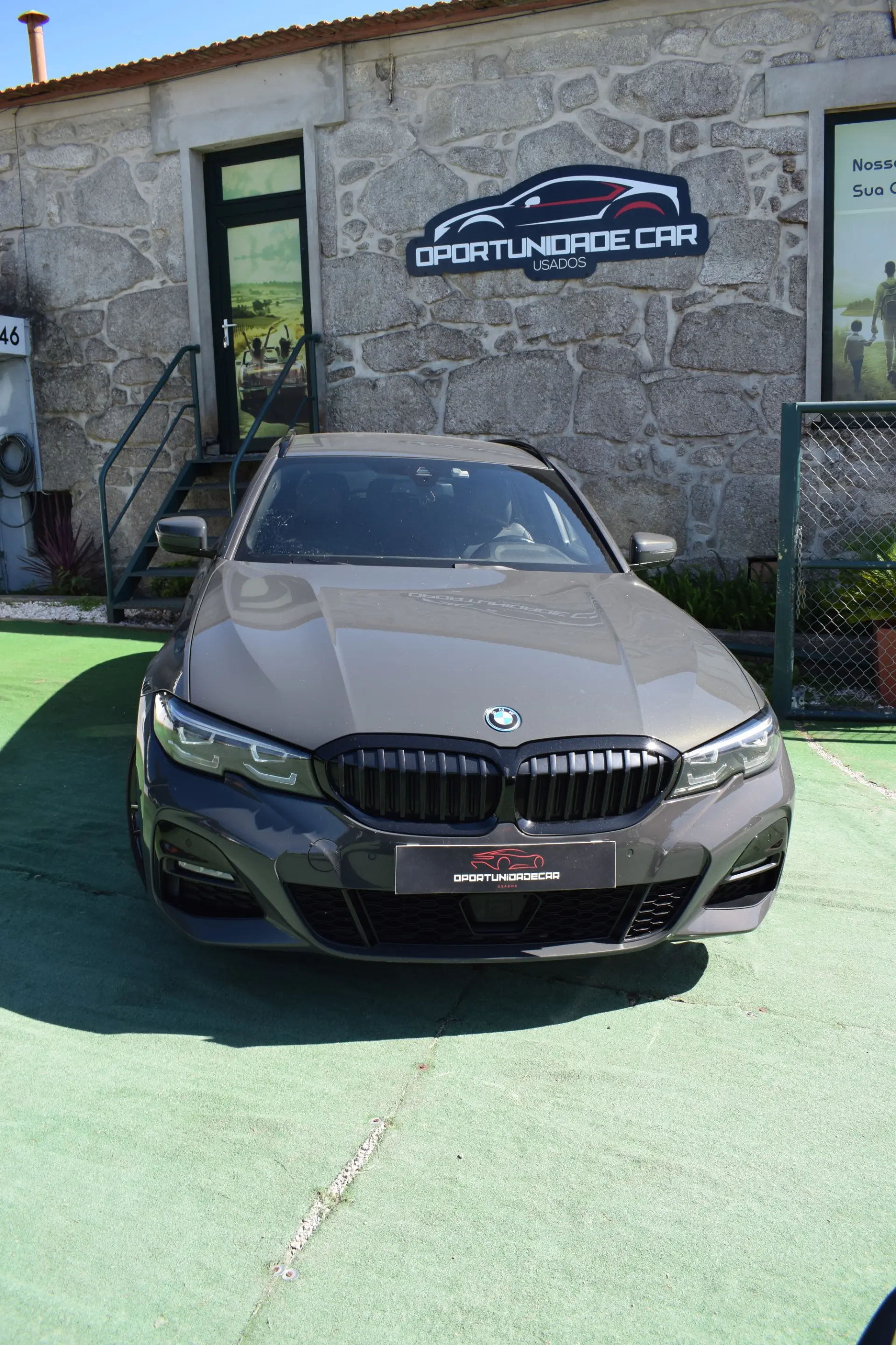 BMW 330 3