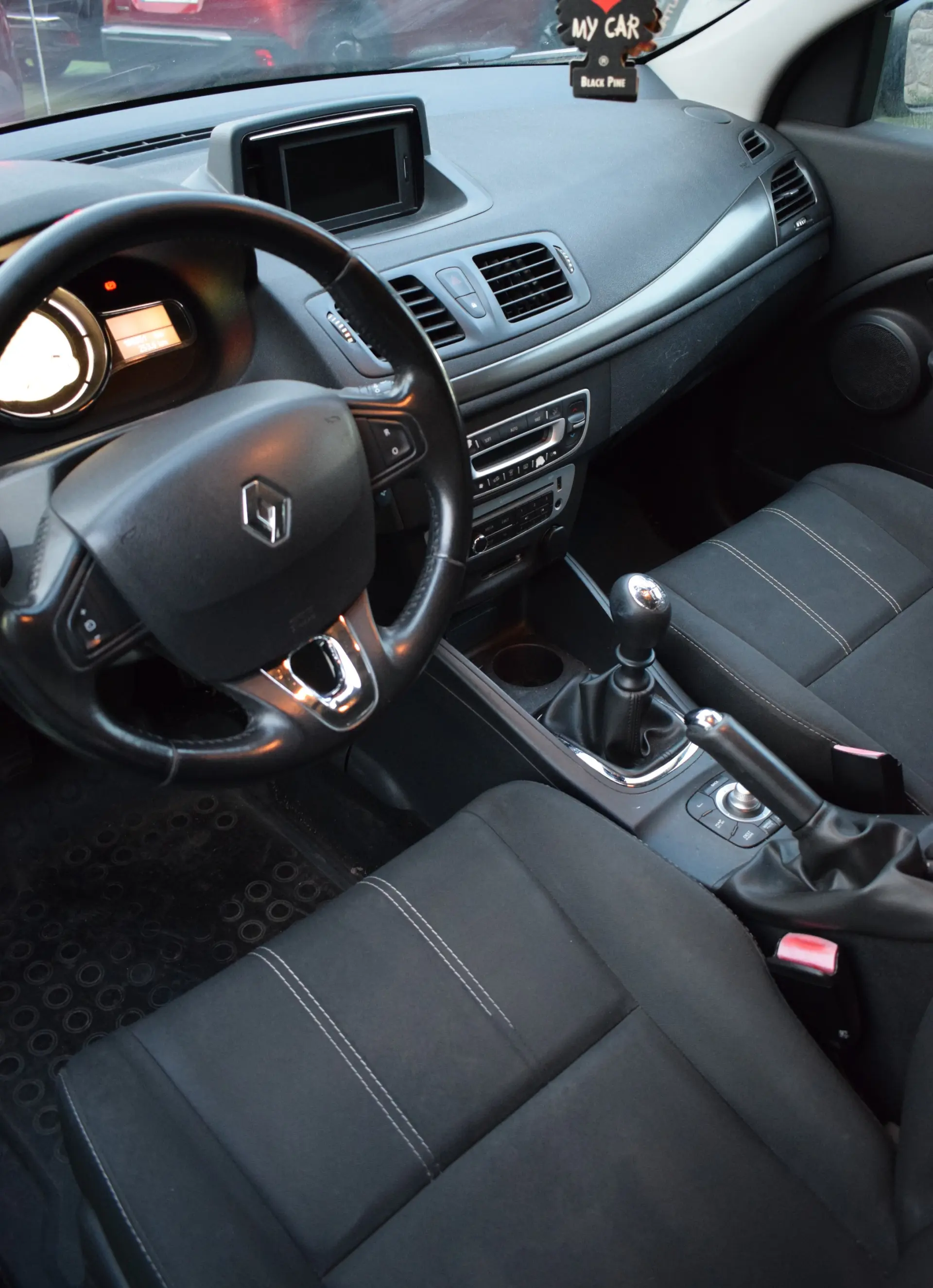 Renault Mégane dCi 110 FAP Expression 5