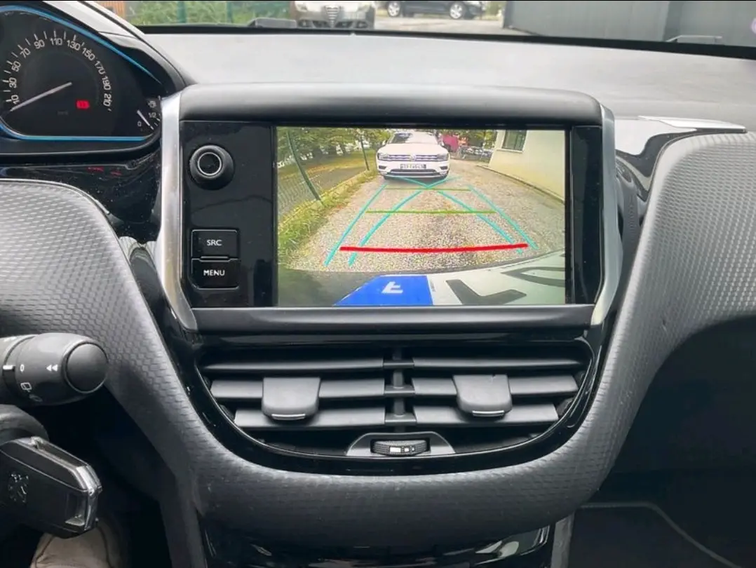 Peugeot 2008 1.2 PureTech Crossway EAT6 11