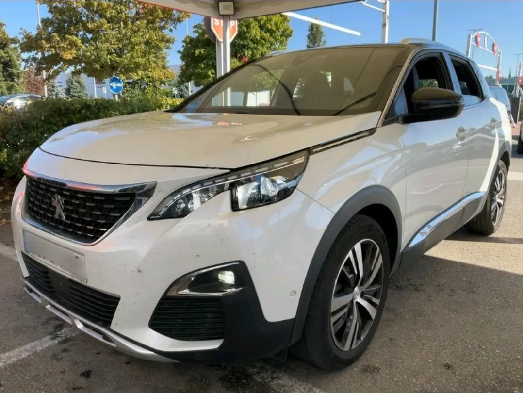 Peugeot 3008 1.2 PureTech GT Line 1