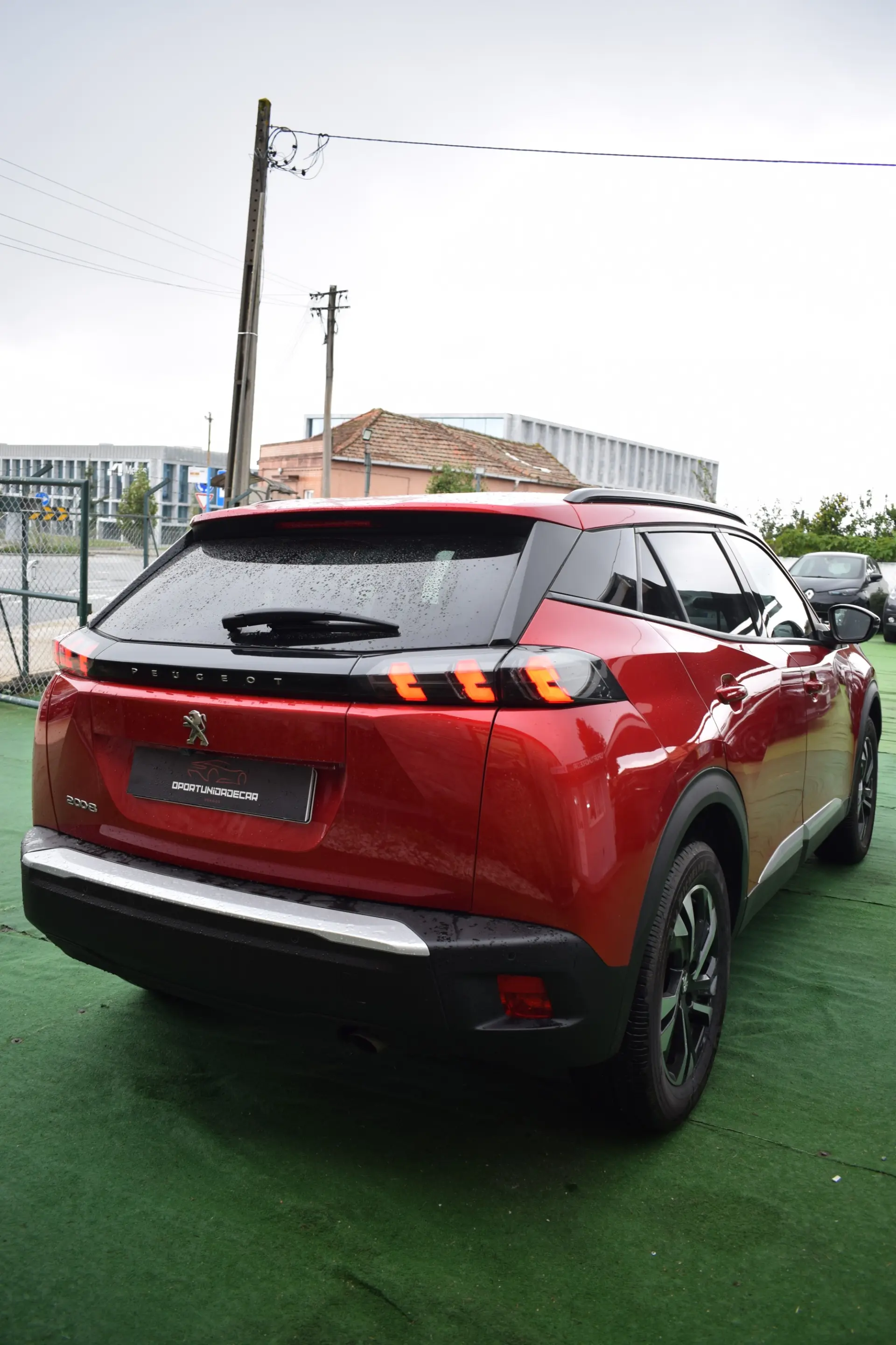 Peugeot 2008 PureTech 100 Allure 13
