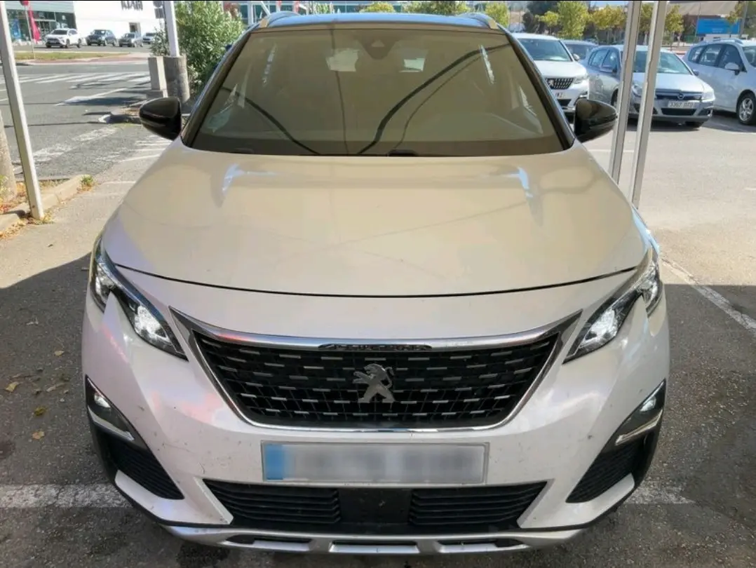 Peugeot 3008 1.2 PureTech GT Line 8
