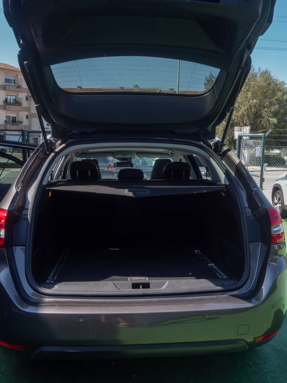 Peugeot 308 1.6 e-HDi Allure 5