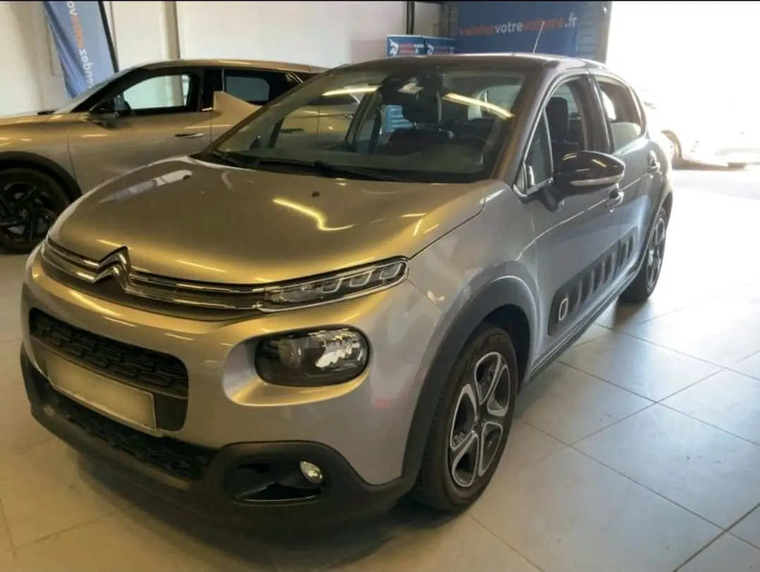 Citroen C3 1.2 PureTech Shine 1
