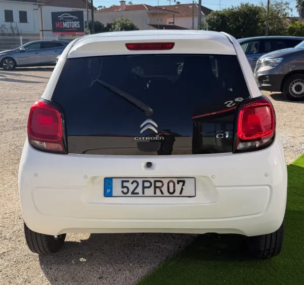 Citroën C1 VTi Shine 10