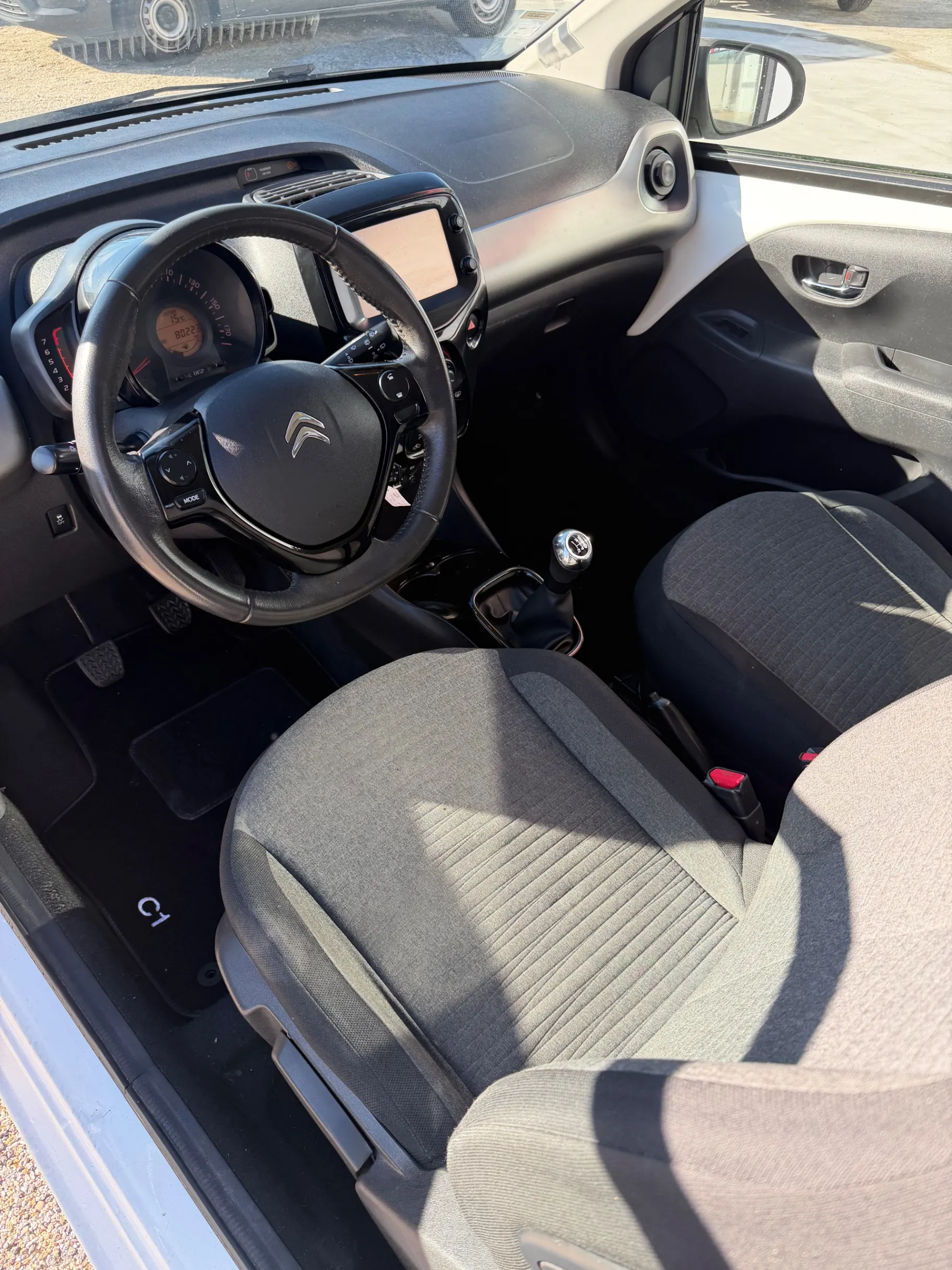 Citroën C1 VTi Shine 4