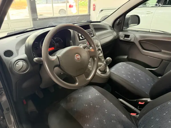 Fiat Panda 1.2 Dynamic 8