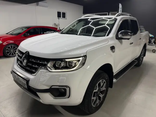 Renault Alaskan Cabine Dupla 4x4 Aut. INTENS 8