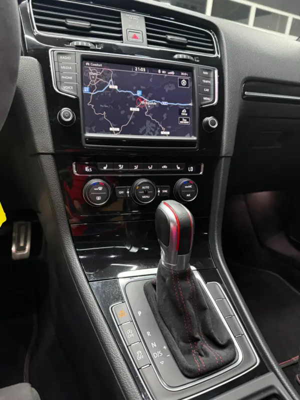 Volkswagen Golf GTI Clubsport DSG 19
