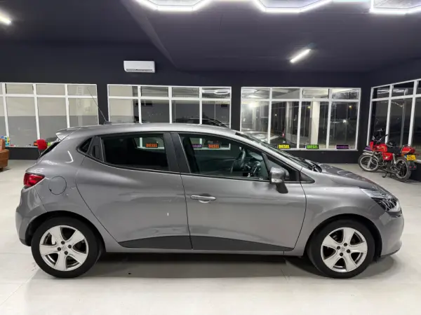 Renault Clio 0.9 TCE Confort 3
