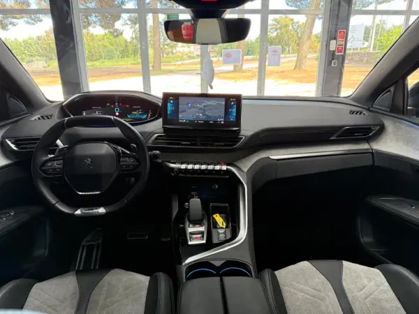 Peugeot 3008 1.6 Hybrid GT Pack e-EAT8 10