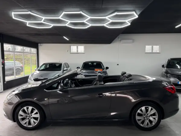 Opel Cascada 1.6 T S/S 7