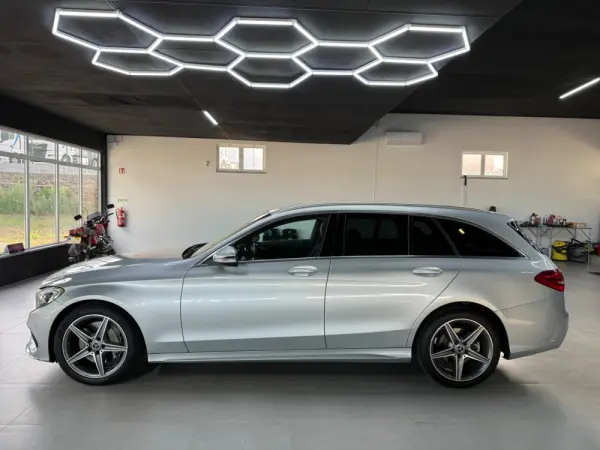 Mercedes-Benz C 250 (BlueTEC) d 4Matic Station 7G-TRONIC AMG Line 6