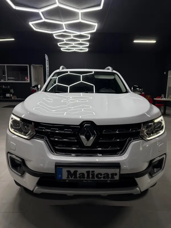 Renault Alaskan Cabine Dupla 4x4 Aut. INTENS 2