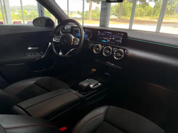 Mercedes-Benz A 180 7G-DCT Edition AMG Line 12