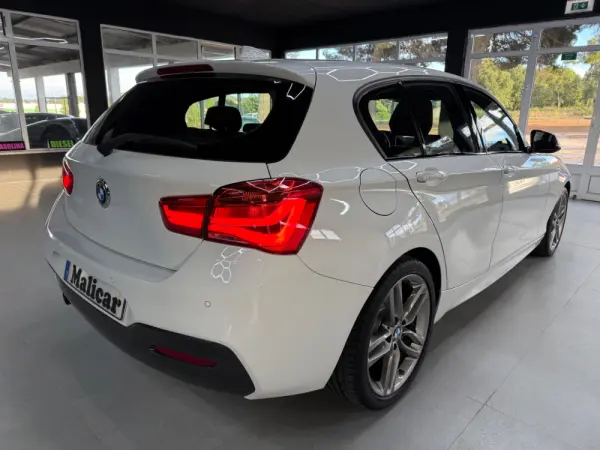BMW 116 d Pack M 4