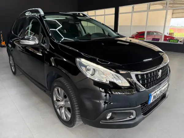 Peugeot 2008 1.6 BlueHDi Style 1