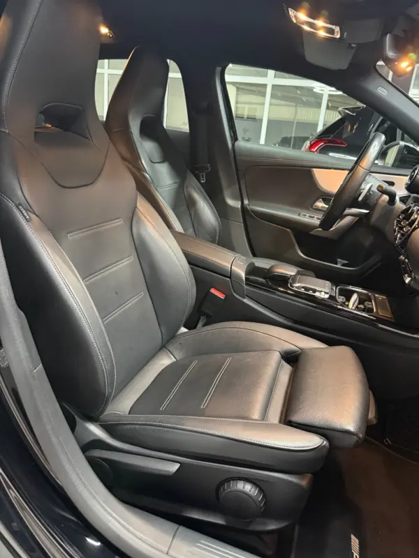 Mercedes-Benz A 200 7G-DCT Edition AMG Line 11