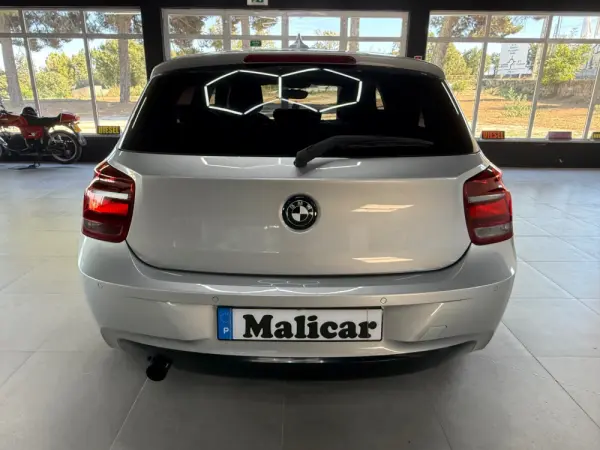 BMW 116 d EDynamics Line Sport 4