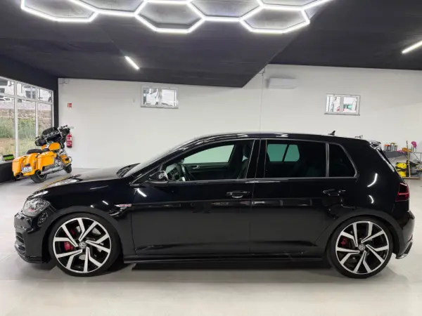 Volkswagen Golf 2.0 TSI GTI DSG Performance 6
