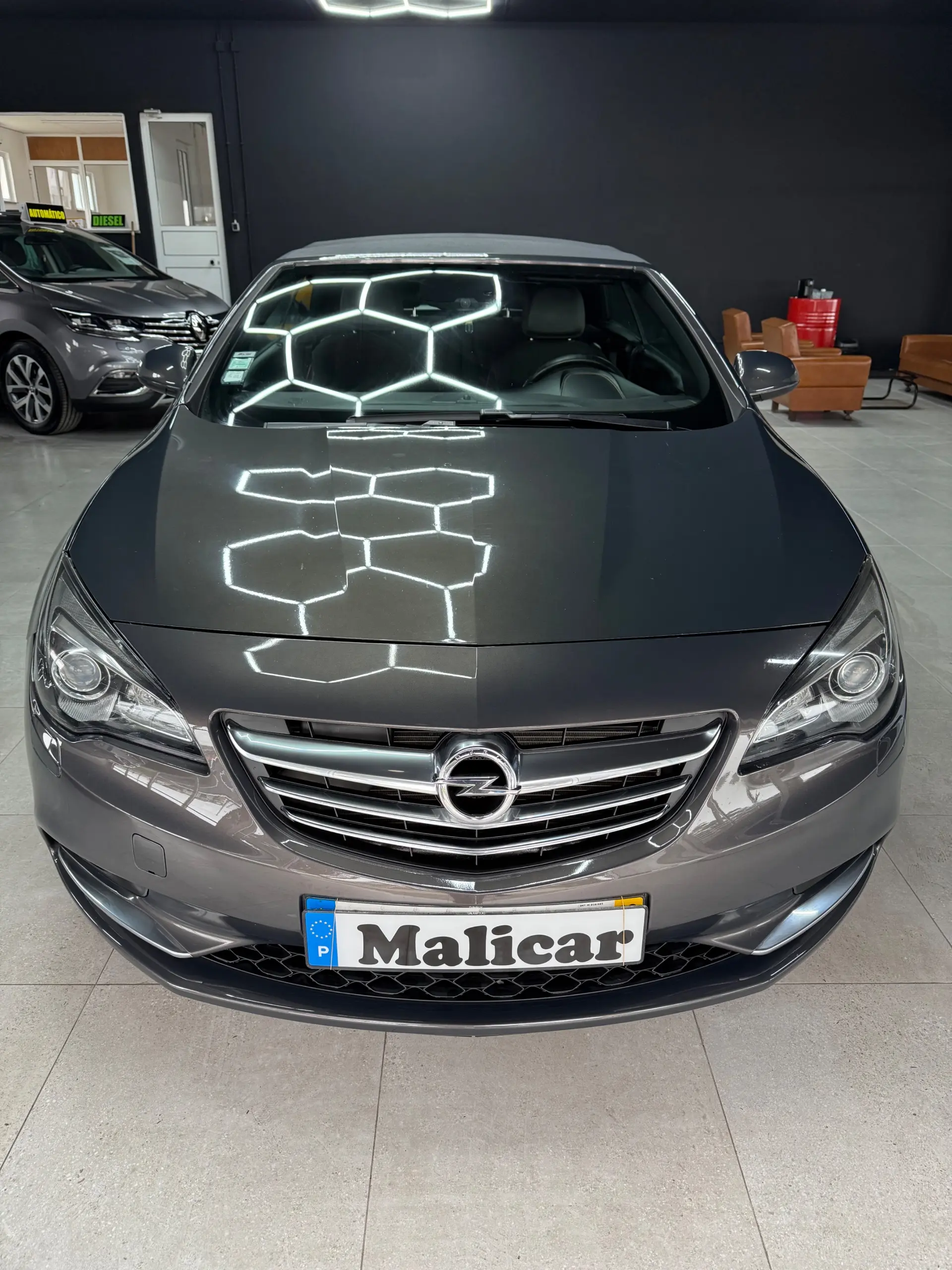 Opel Cascada 1.6 T S/S 2