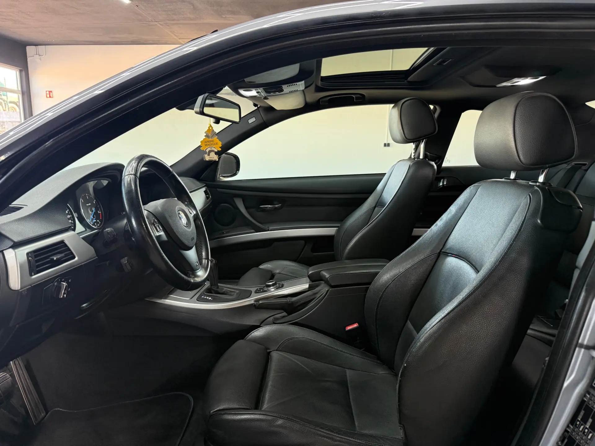 BMW 320 d Aut. M Sport Edition 10