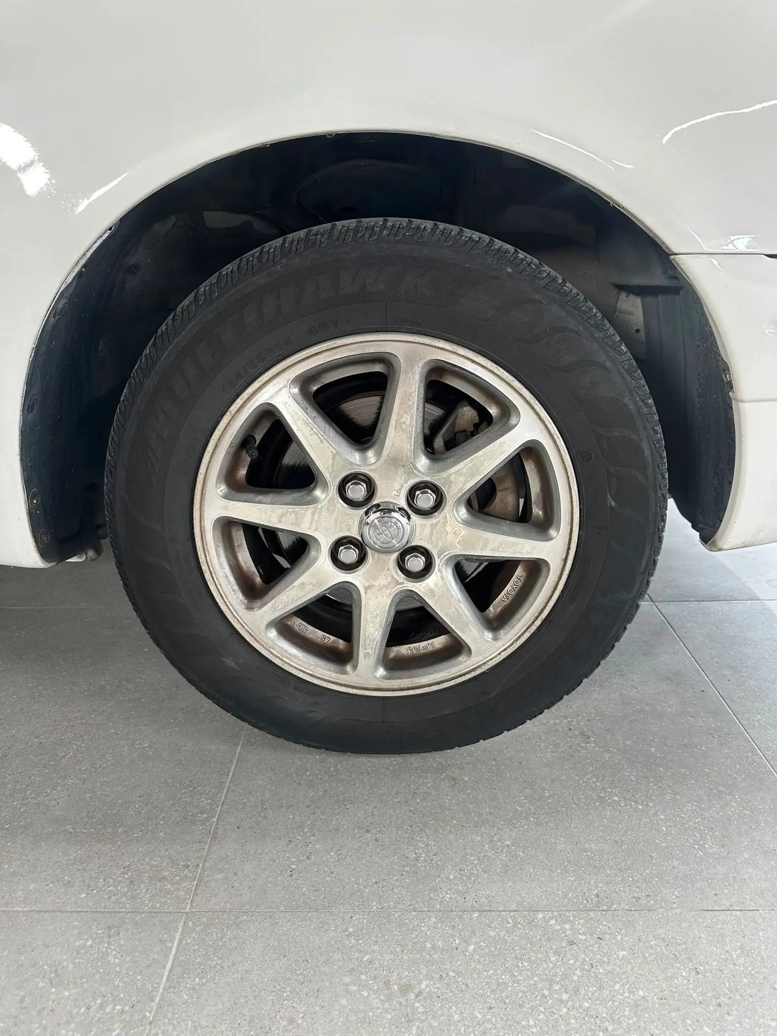 Toyota Corolla 1.4 VVT-i 14
