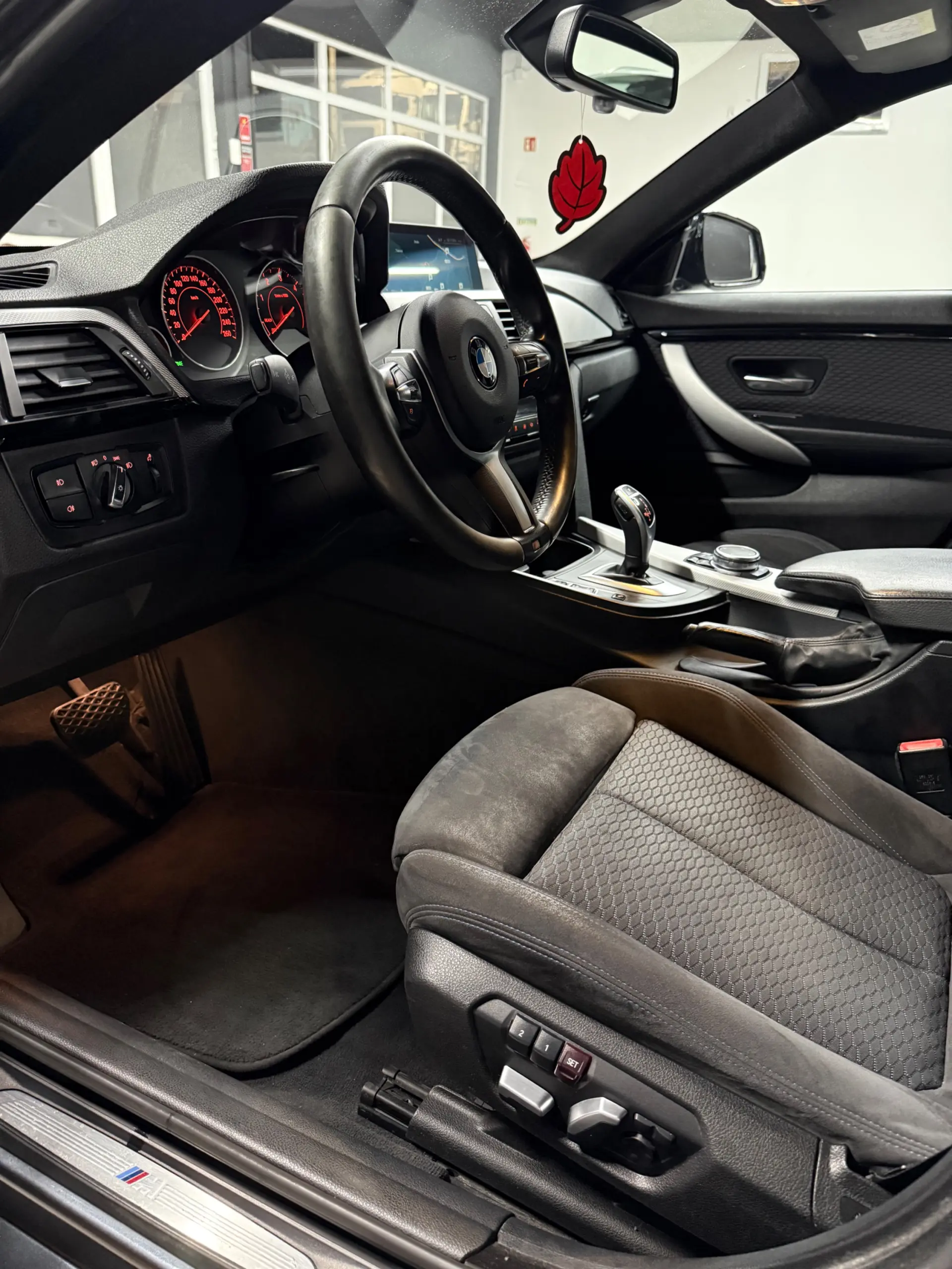 BMW 420 Gran Coupé d Pack M Auto 13