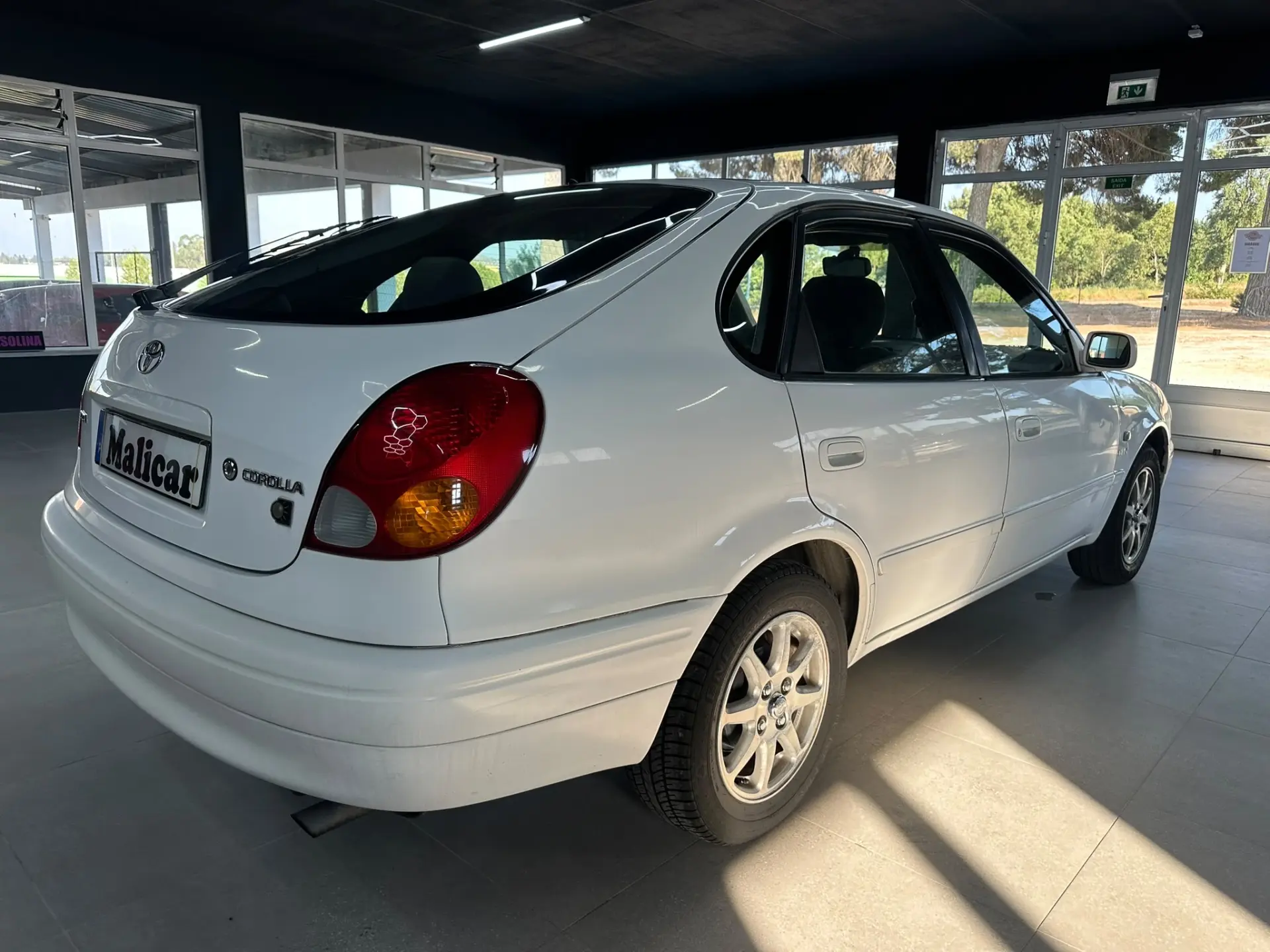 Toyota Corolla 1.4 VVT-i 4