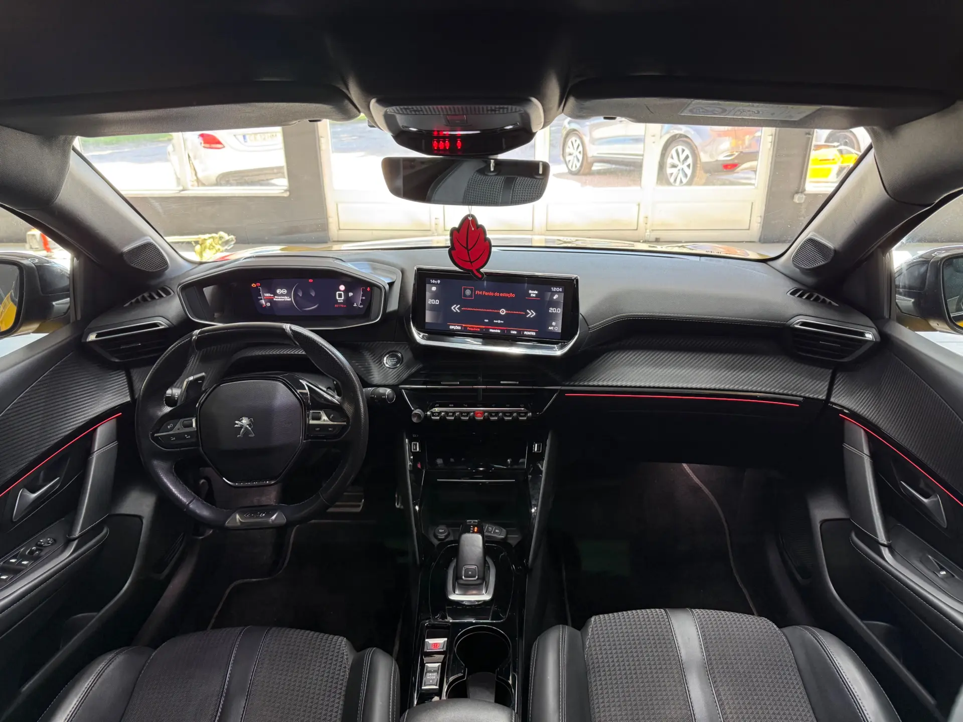 Peugeot 208 1.2 PureTech GT Line EAT8 11