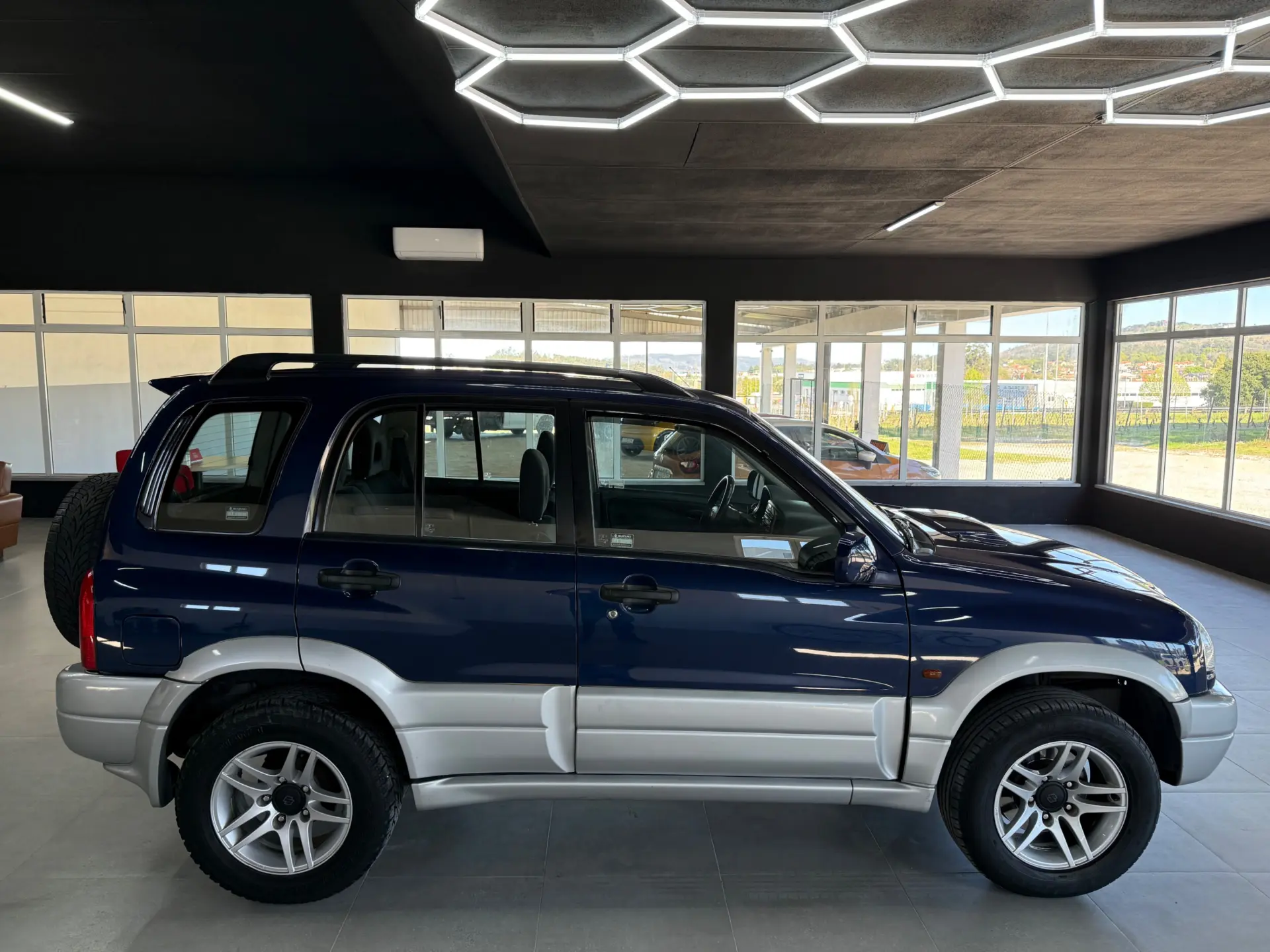 Suzuki Grand Vitara MT 2.0 HDi Prestige 3