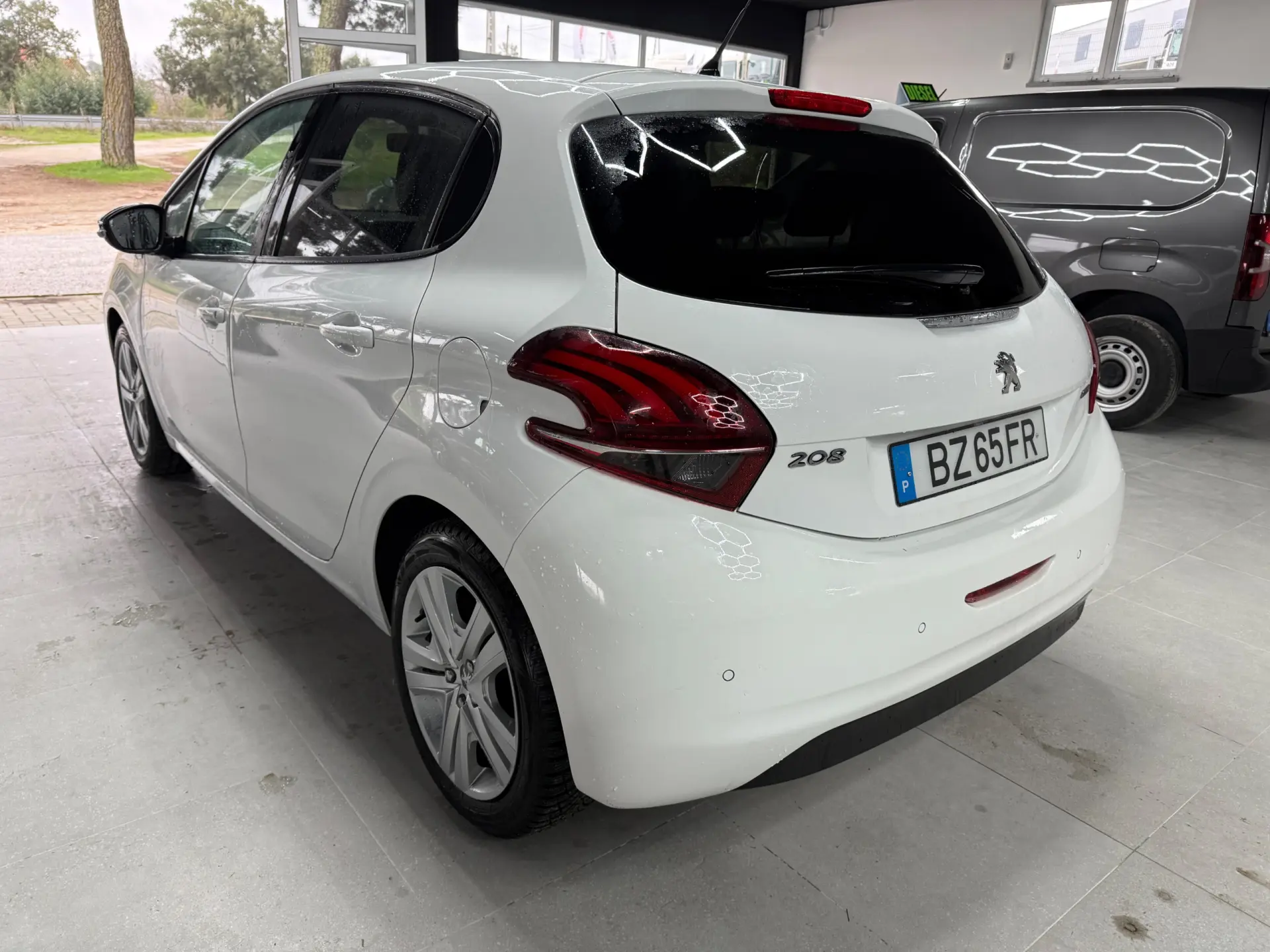 Peugeot 208 1.2 PureTech Style 5