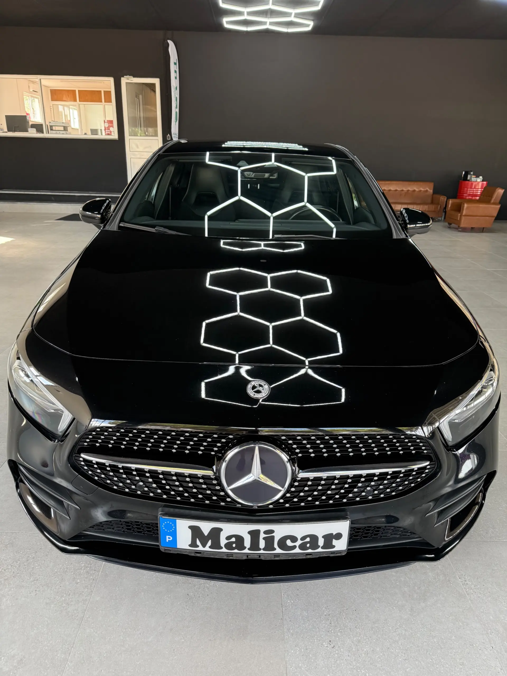 Mercedes-Benz A 180 7G-DCT Edition AMG Line 2