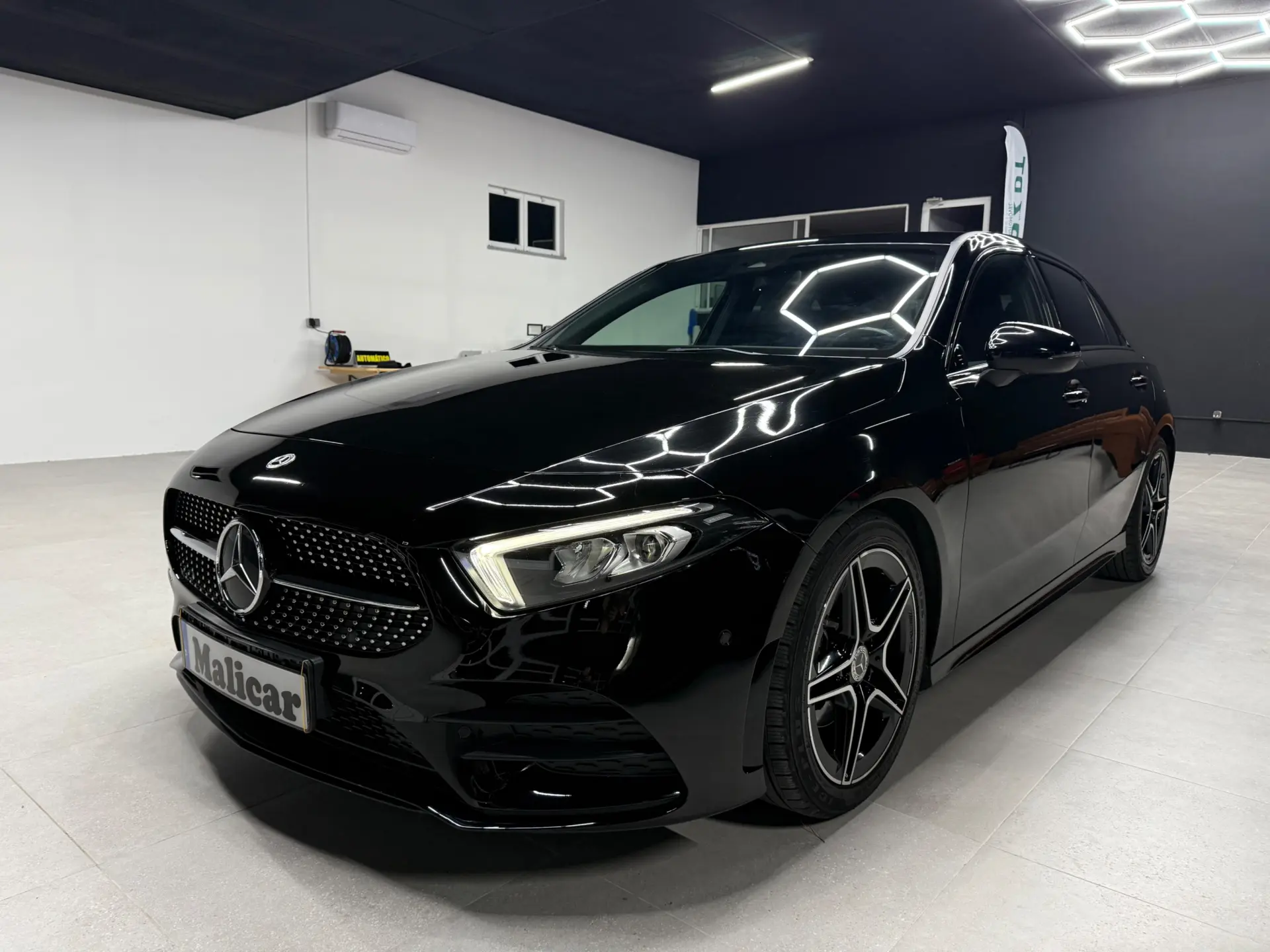Mercedes-Benz A 200 7G-DCT Edition AMG Line 7