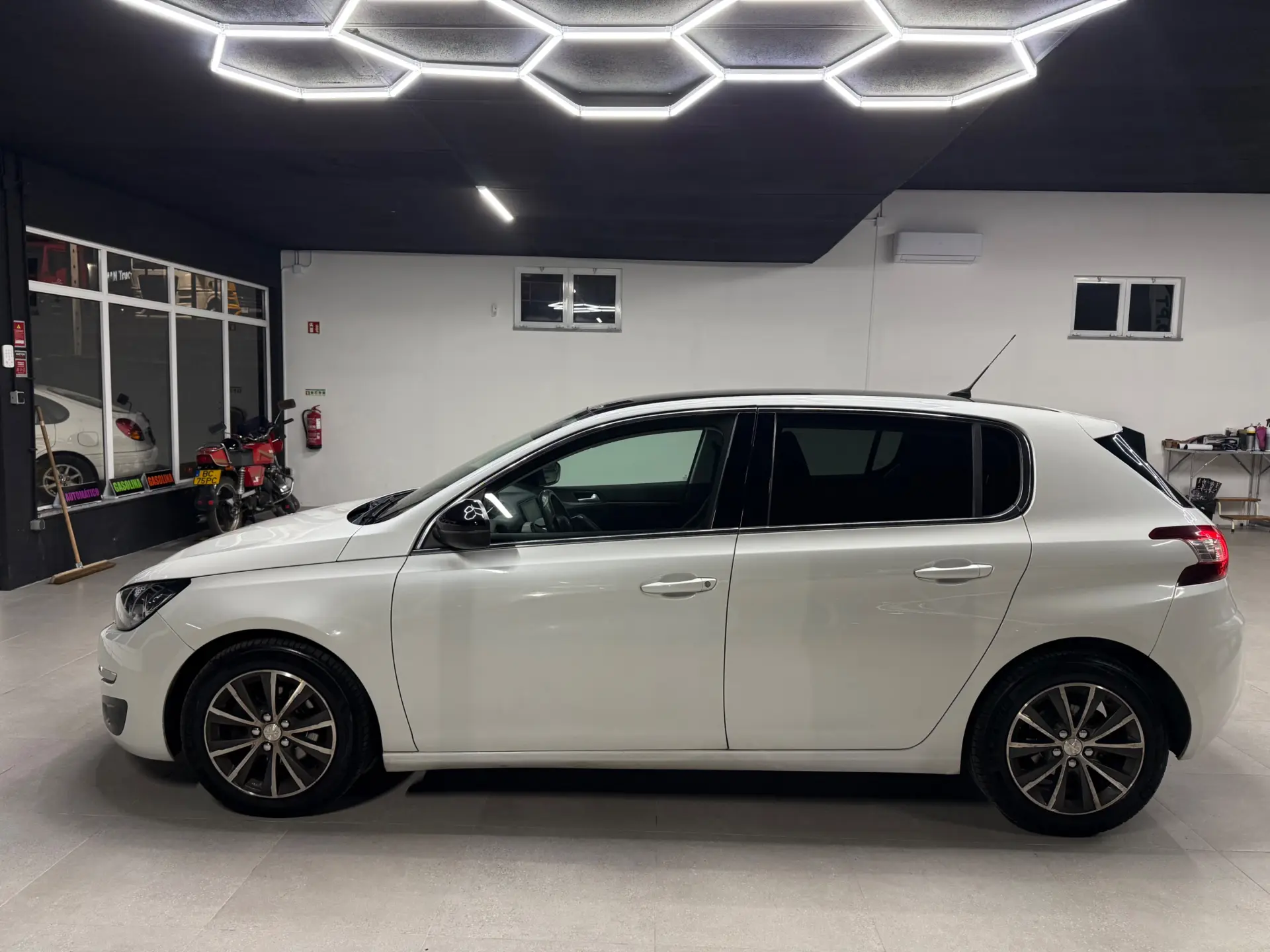 Peugeot 308 1.6 e-HDi Active 7