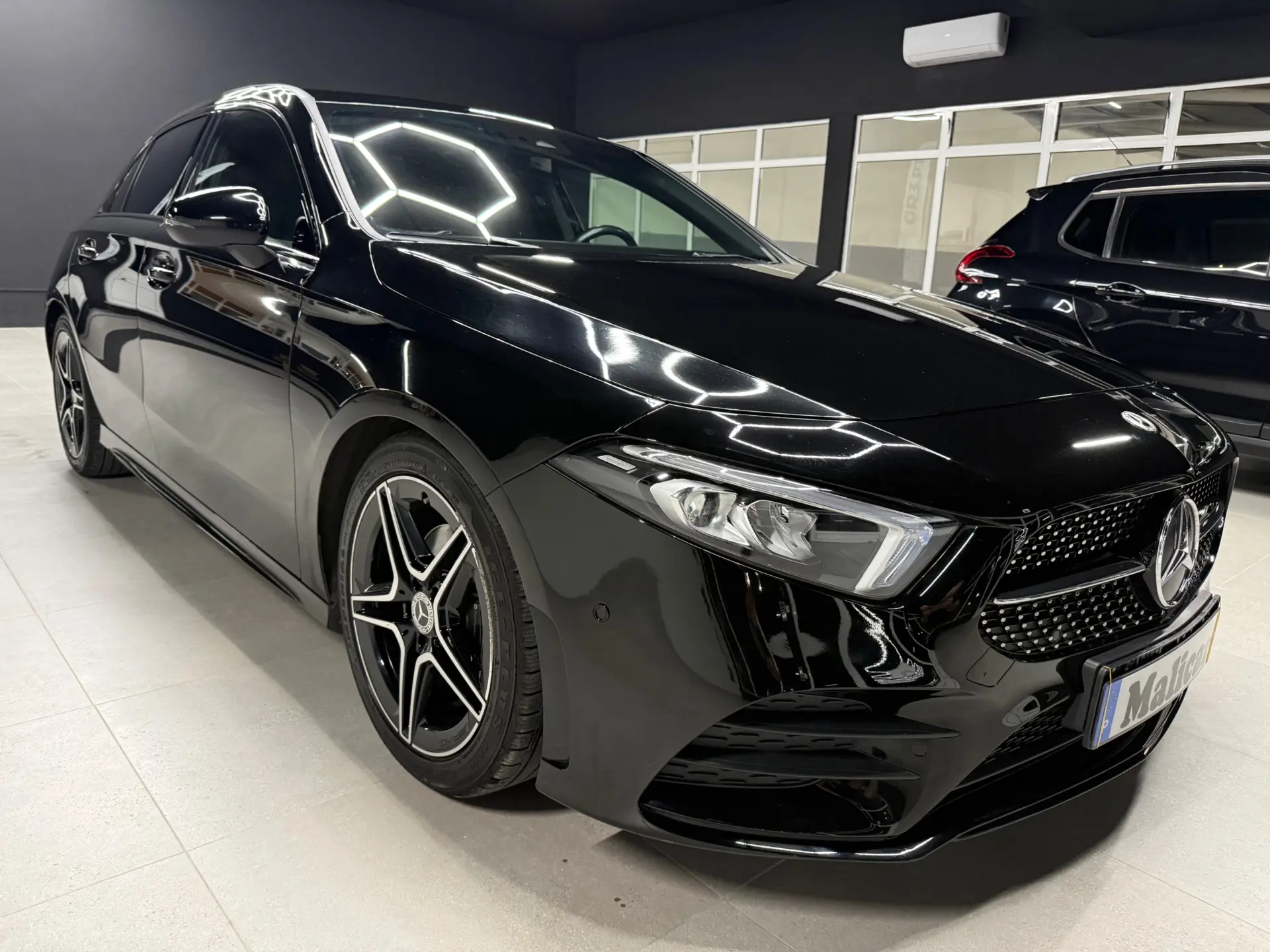 Mercedes-Benz A 200 7G-DCT Edition AMG Line 1