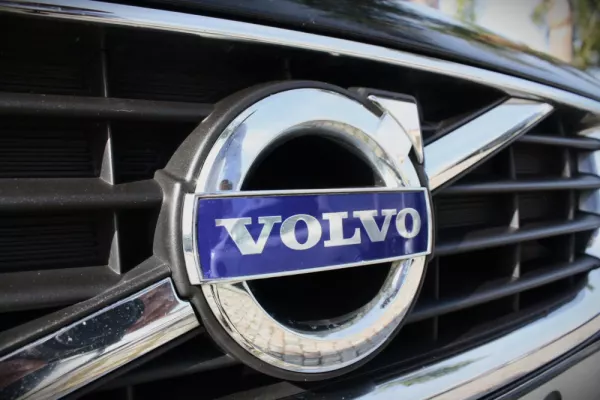 Volvo V50 14