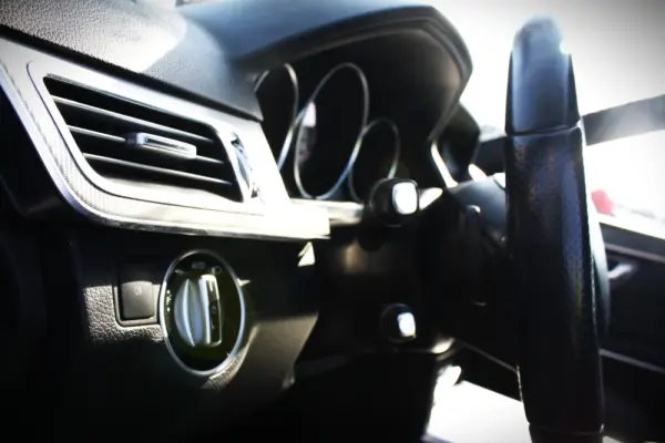 Mercedes-Benz E 200 CDi Elegance BE Auto.139g 16