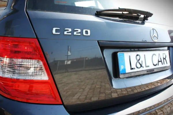 Mercedes-Benz C 220 CDi Classic BlueEfficiency 11