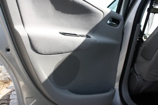 Peugeot 207 1.4 16V Trendy 8