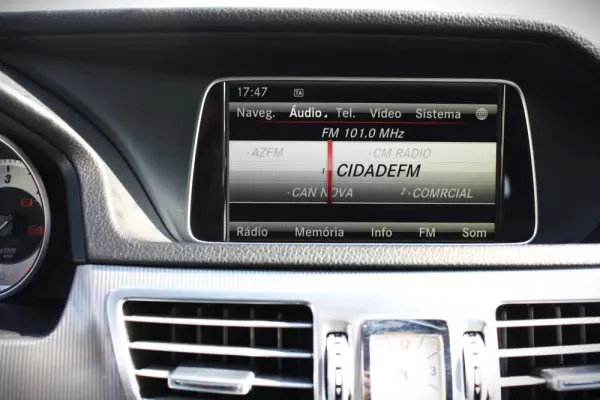 Mercedes-Benz E 200 CDi Elegance BE Auto.139g 12