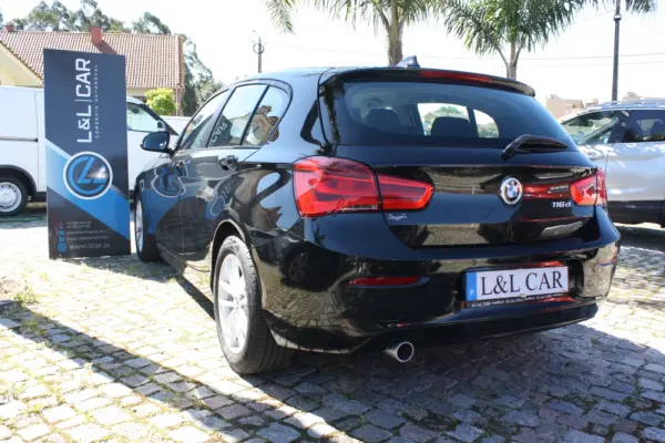 BMW 116 Outro 4
