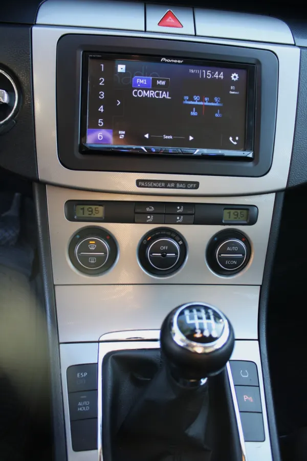 Volkswagen Passat Variant 2.0 TDi Highline 21