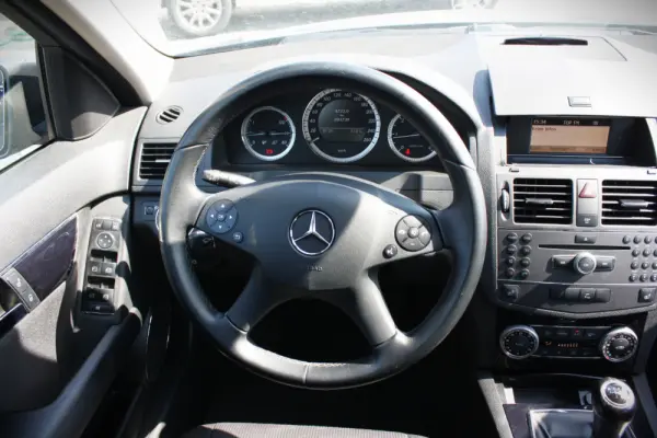 Mercedes-Benz C 220 CDi Classic BlueEfficiency 22