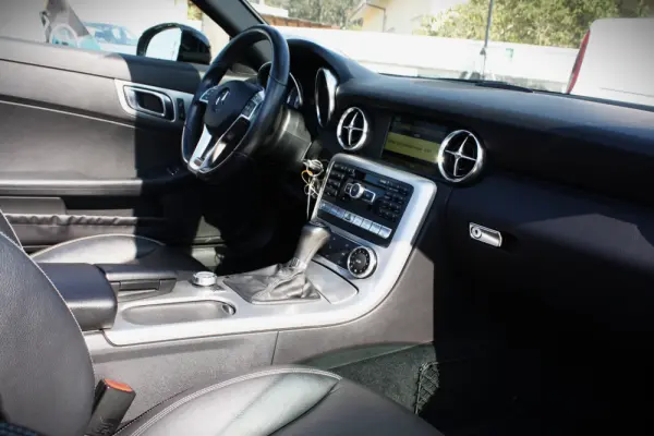Mercedes-Benz SLK 200 (BlueEFFICIENCY) 7G-TRONIC 24
