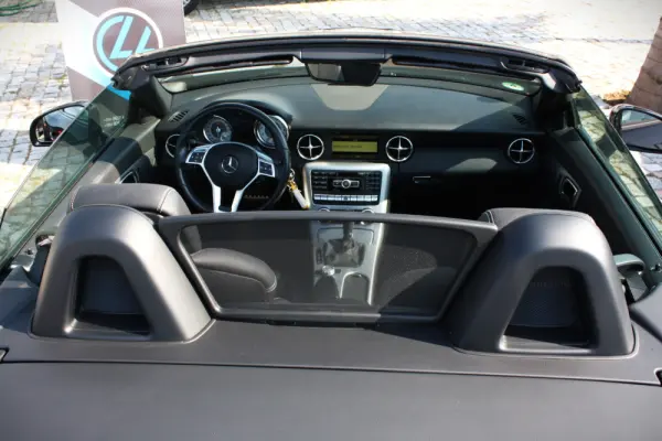 Mercedes-Benz SLK 200 (BlueEFFICIENCY) 7G-TRONIC 4